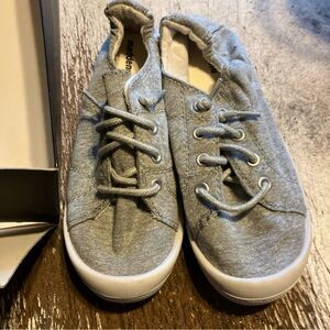 Kohl's Kids Gray Sneakers